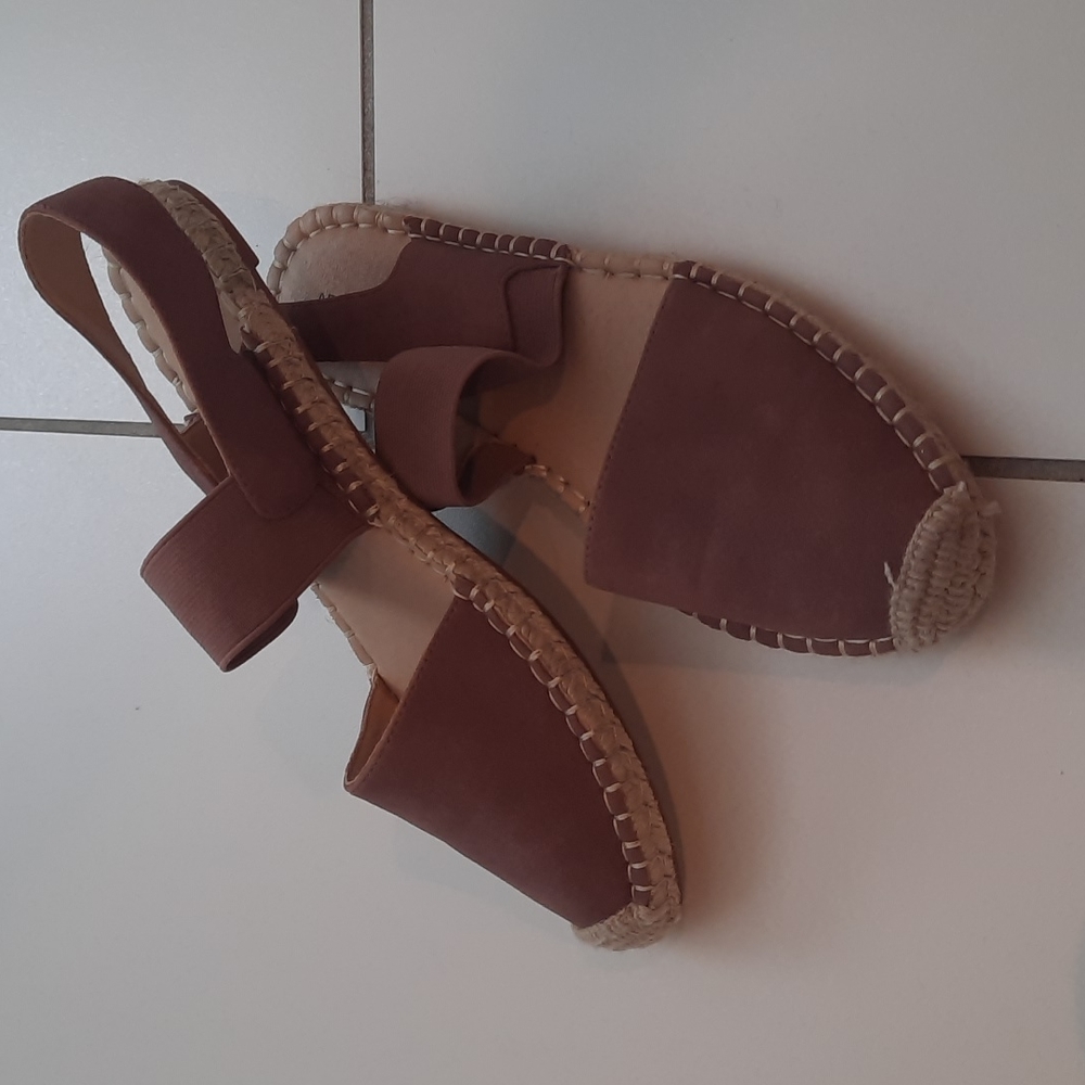 Never Been Worn Espadrille Style Sandals!